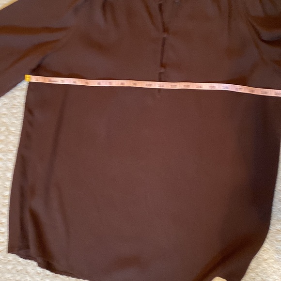 WILFRED | Aritzia Crepe Blouse | Small - Picture 5 of 9